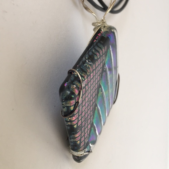 Artisan Handmade Layered Signed Pendant Necklace - Picture 6 of 7